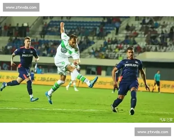 精彩体育赛事全程直播，带你零距离感受赛场激烈对决与激情瞬间